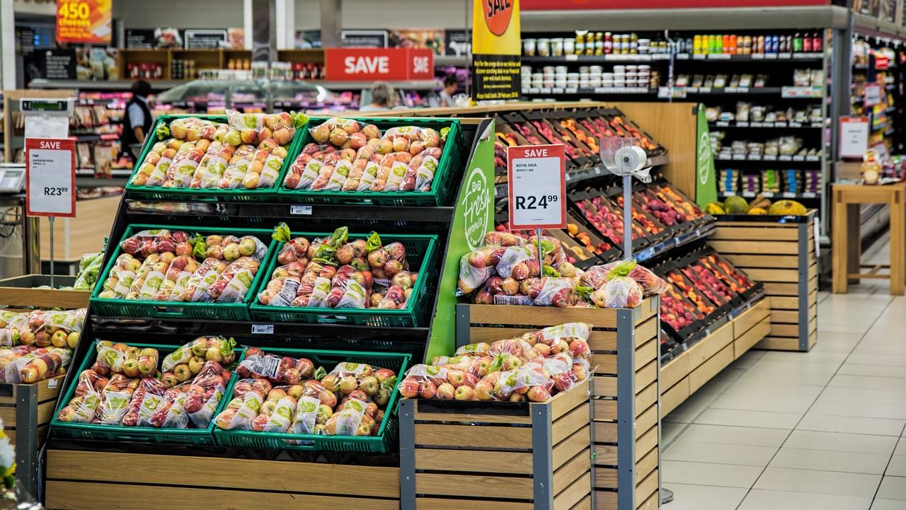 Kroger and Loop Test Reusable Packaging Model in Portland Stores